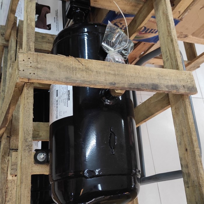 Hitachi 1000EL-160D3 Compressor